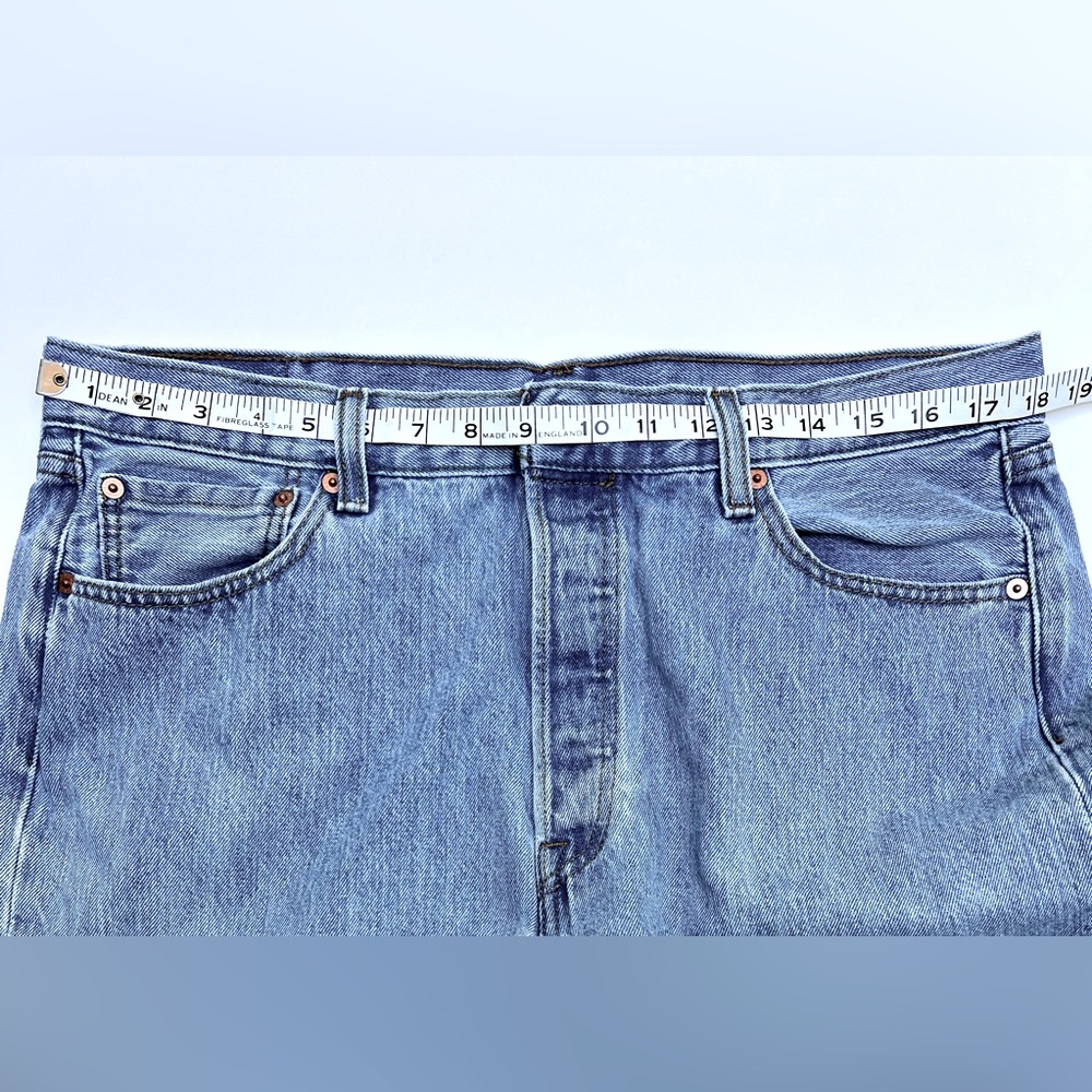 Levi’s 501 Blue Jeans - Picture 14 of 16